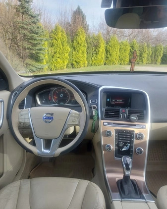 Volvo XC 60 cena 57900 przebieg: 256768, rok produkcji 2014 z Ustroń małe 79